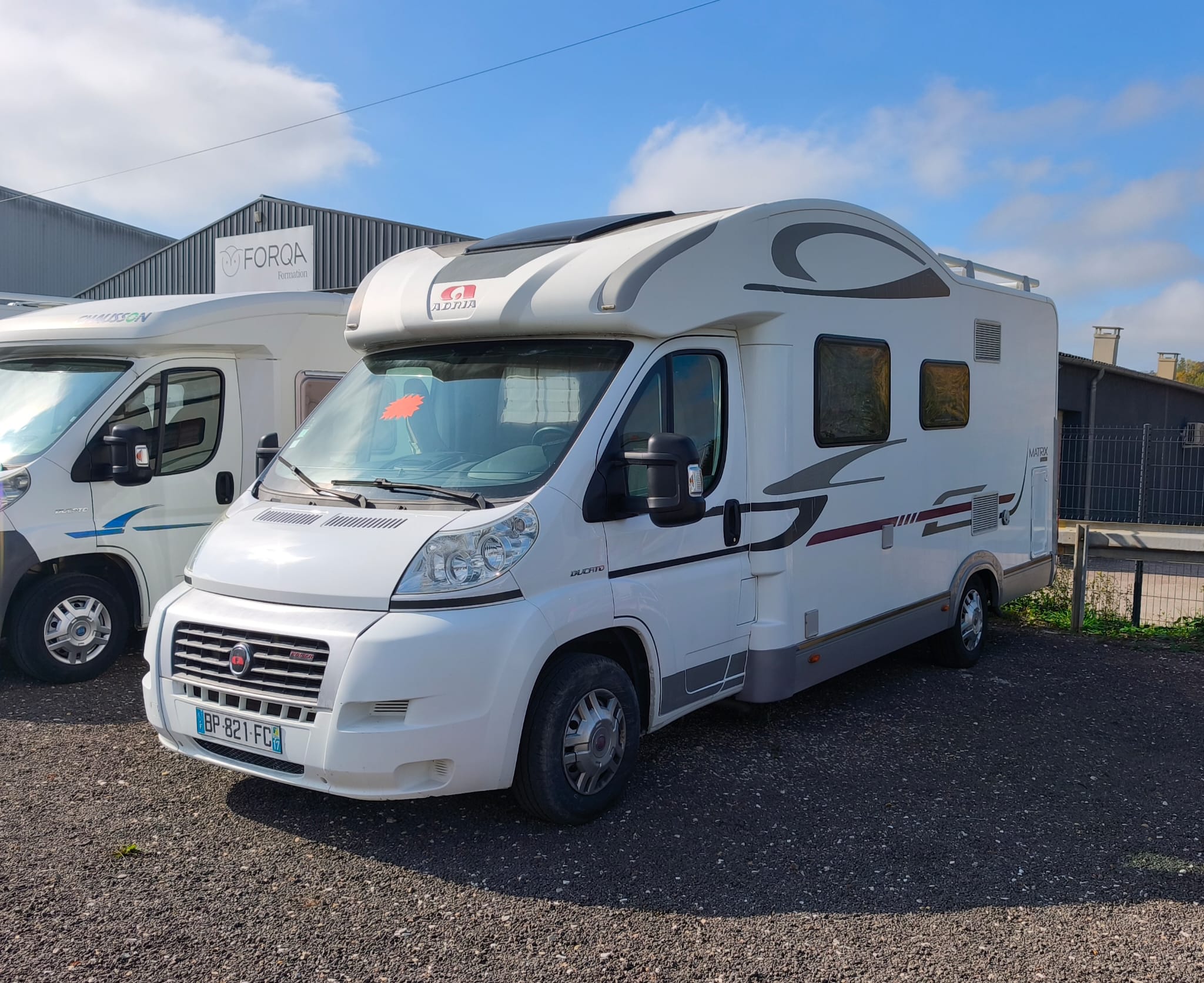 Adria Matrix 650 SK thumbnail 3