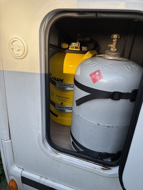 Benimar Tessoro T481 thumbnail 10