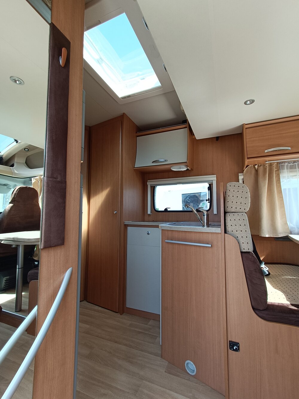 Challenger Genesis 36 thumbnail 6