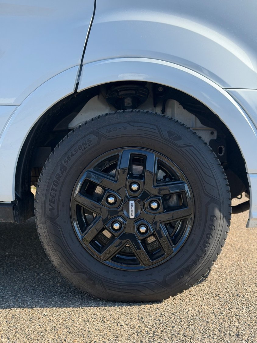 Chausson 640 Titanium VIP (2024) thumbnail 6