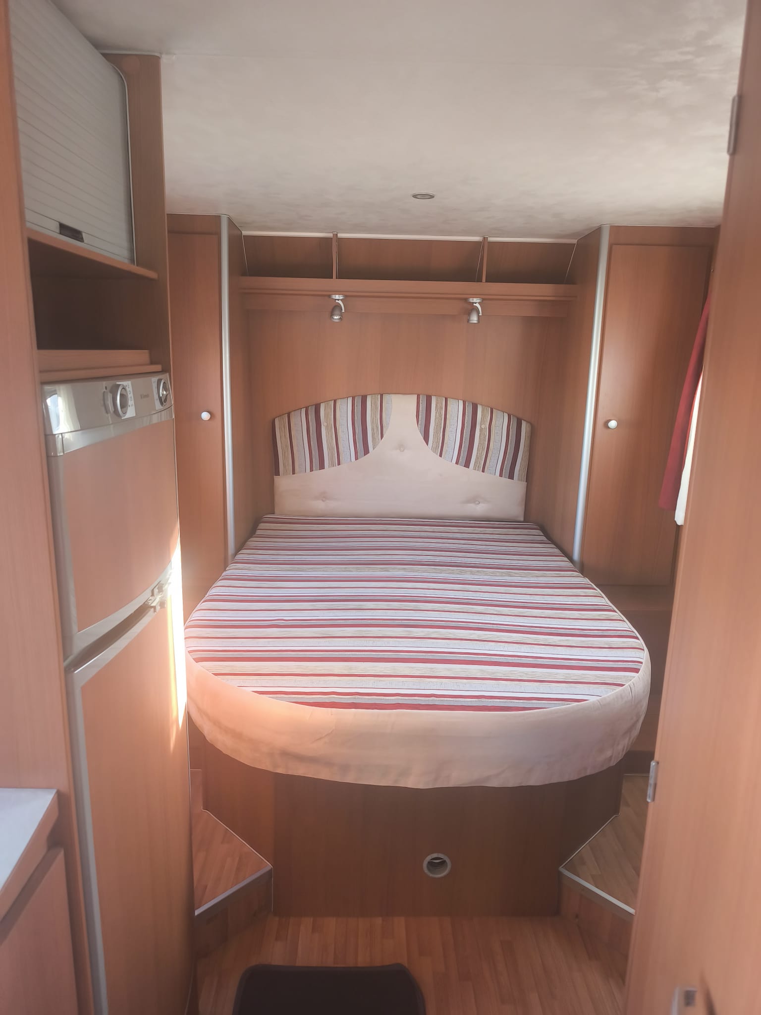 Elnagh Baron 580 thumbnail 8