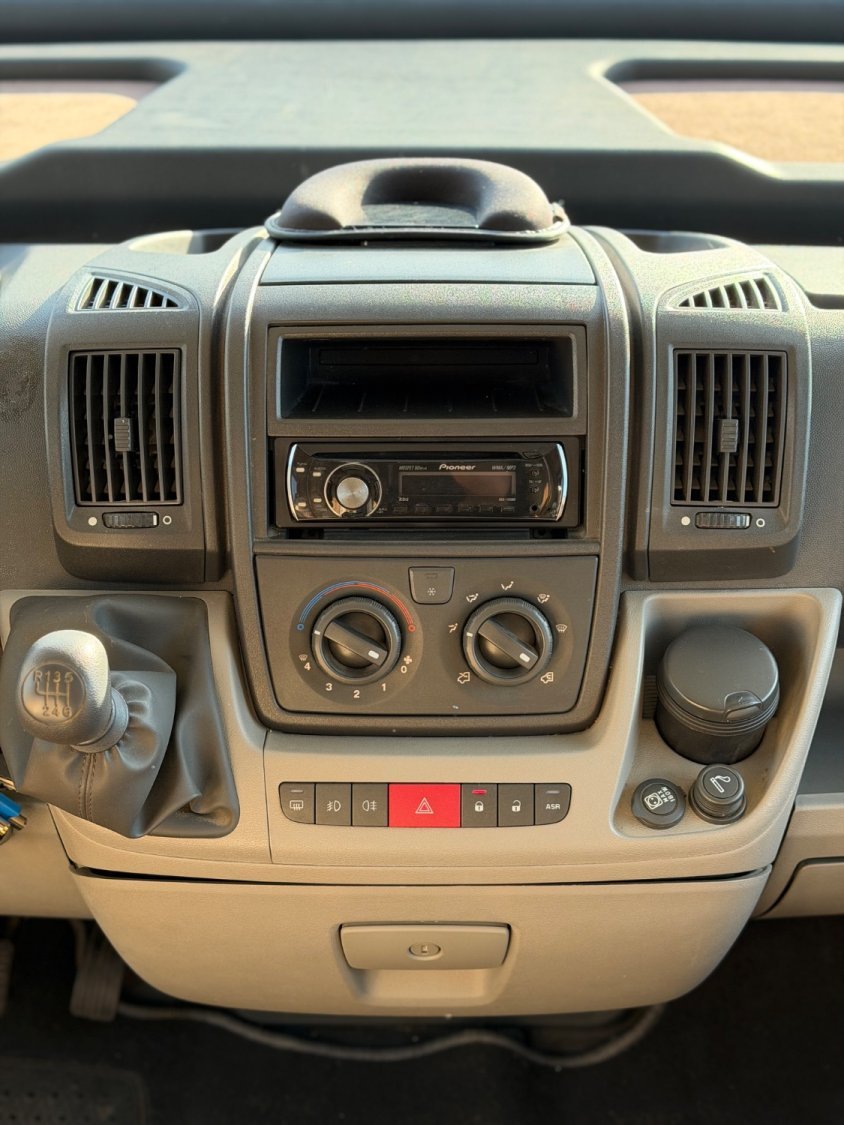 Fleurette Discover 73 LJ (2010) thumbnail 9