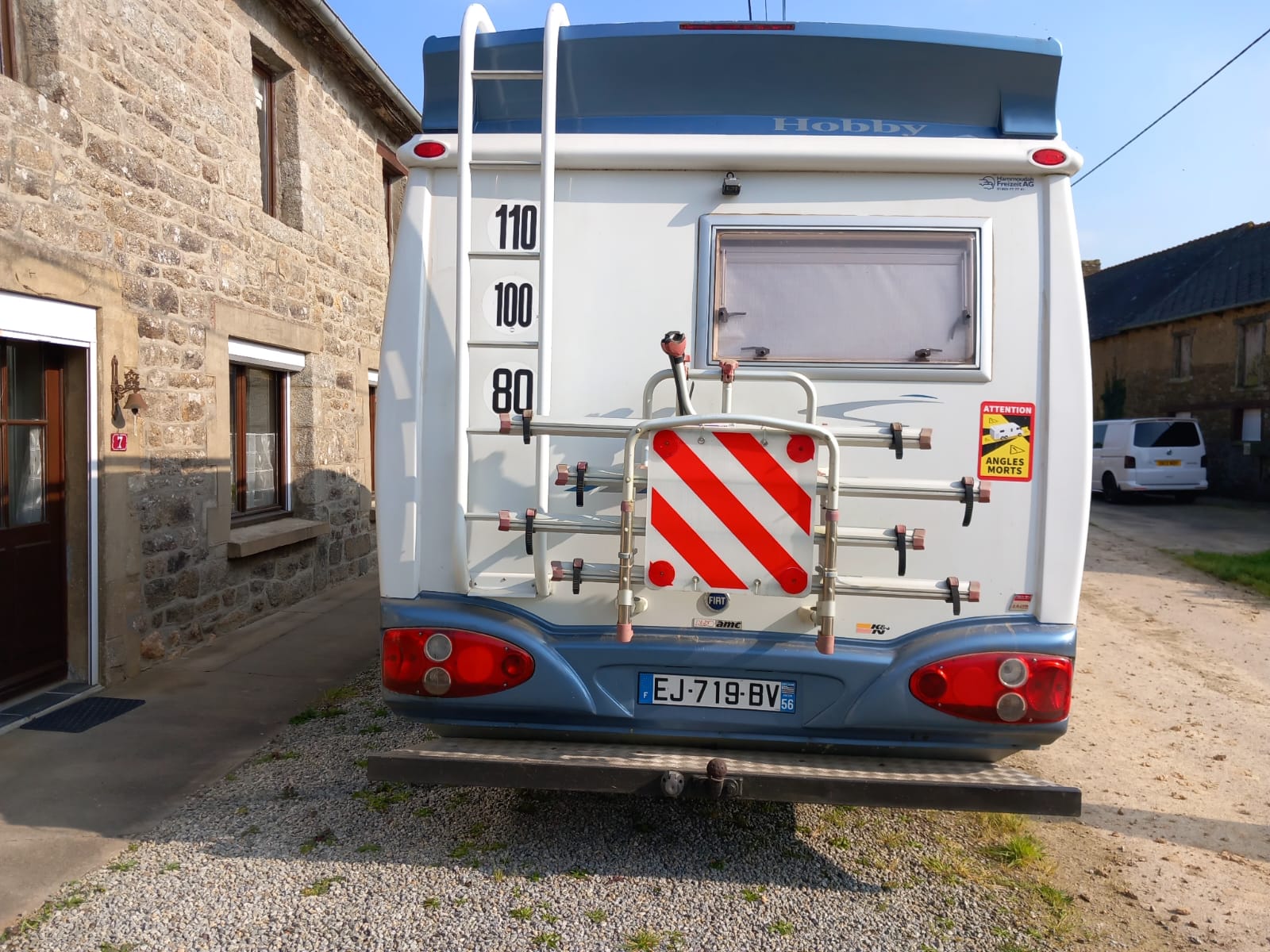 Hobby 700 thumbnail 2