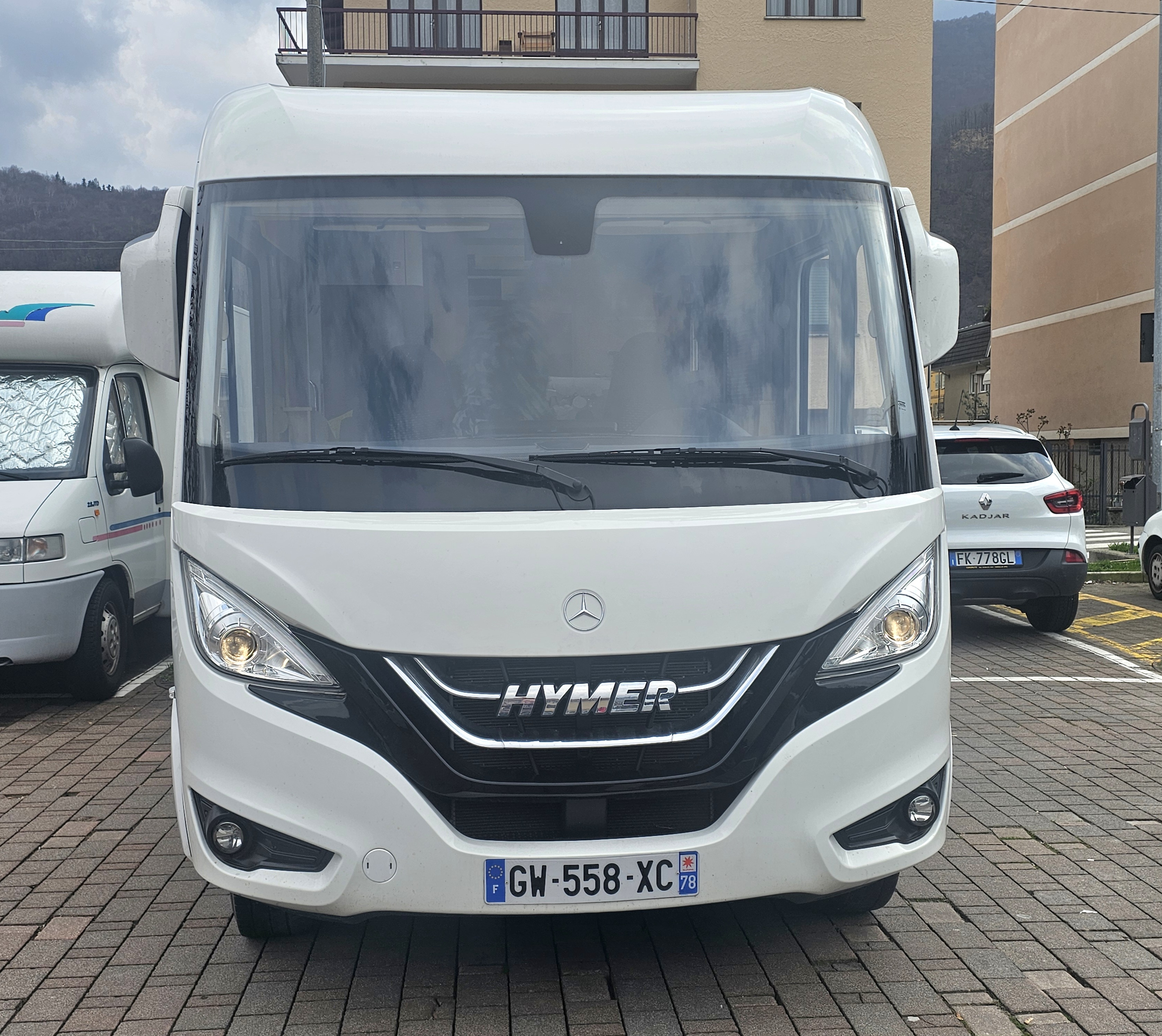 Hymer B-MC I 690 — image 1