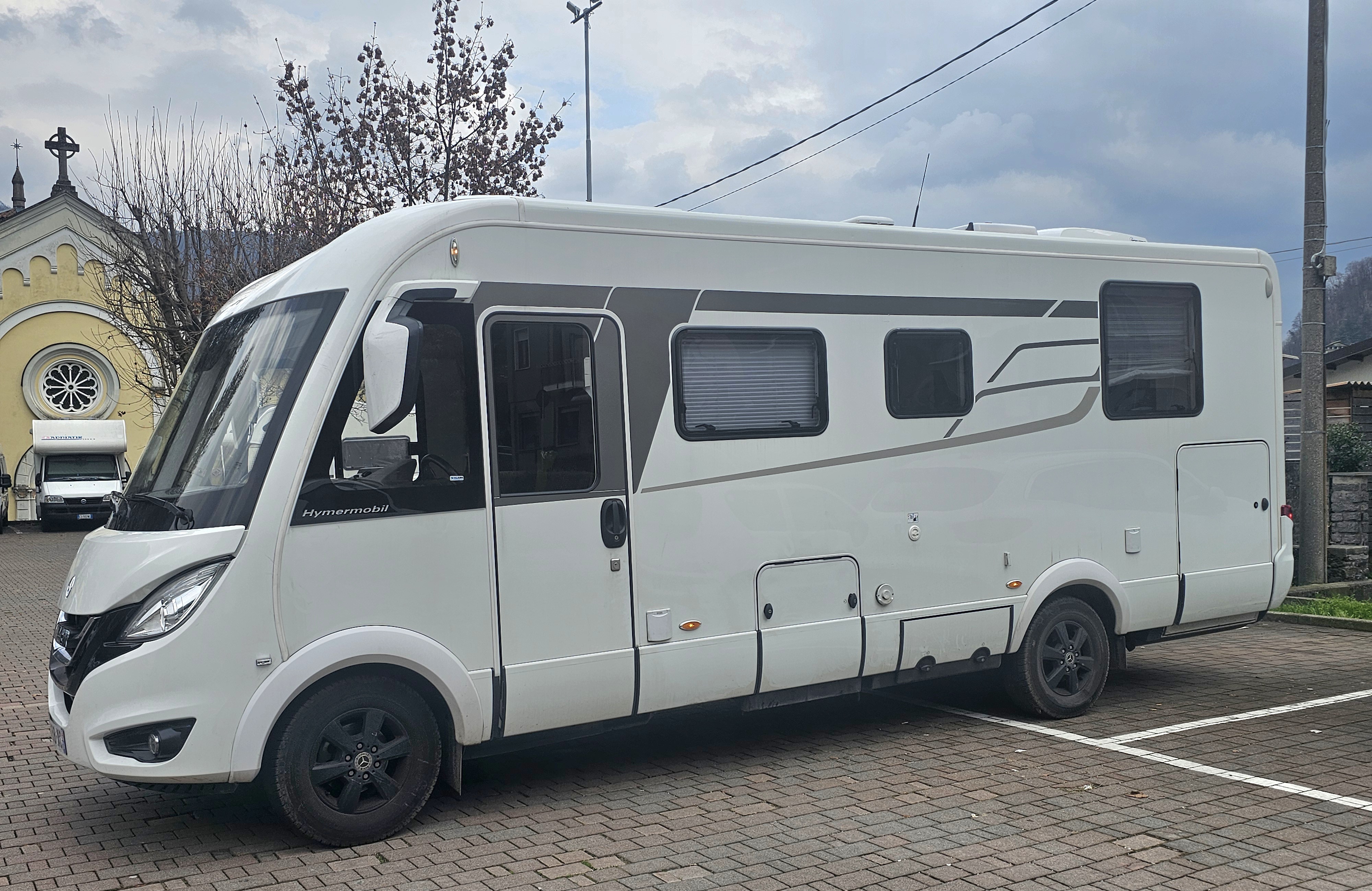 Hymer B-MC I 690 thumbnail 4