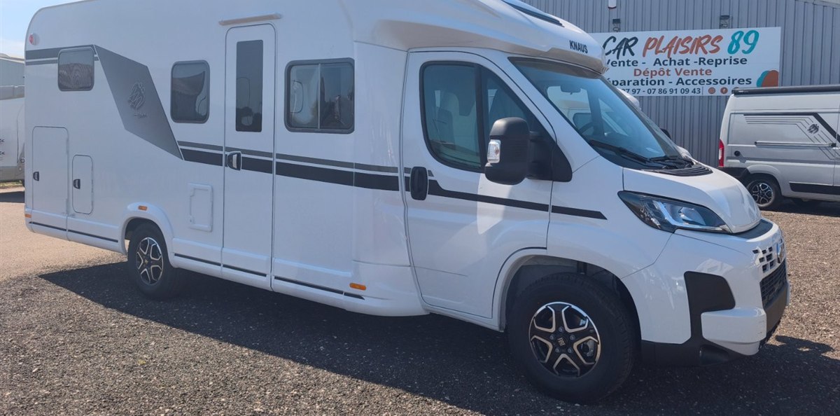Knaus Live Wave 700 MEG Platinum Selection