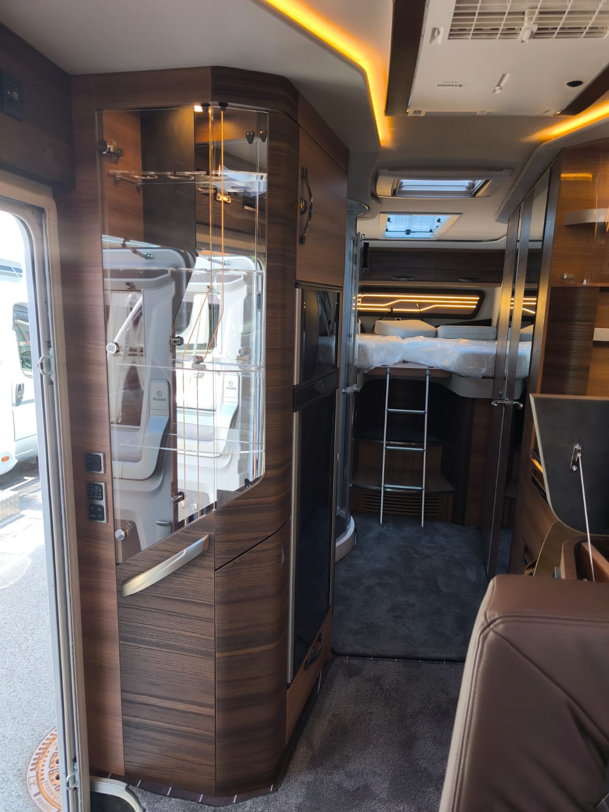 Knaus Sun I 900 LEG thumbnail 10