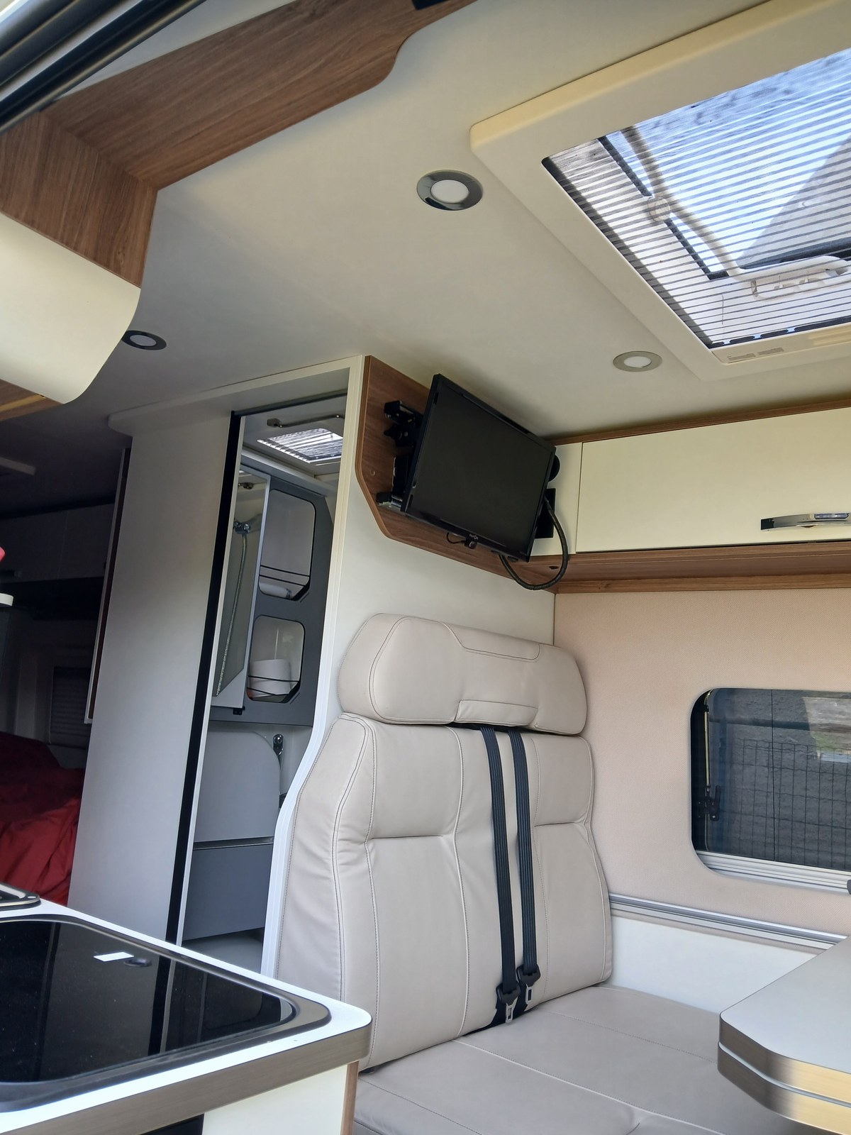 Pilote V630J X-Edition thumbnail 11