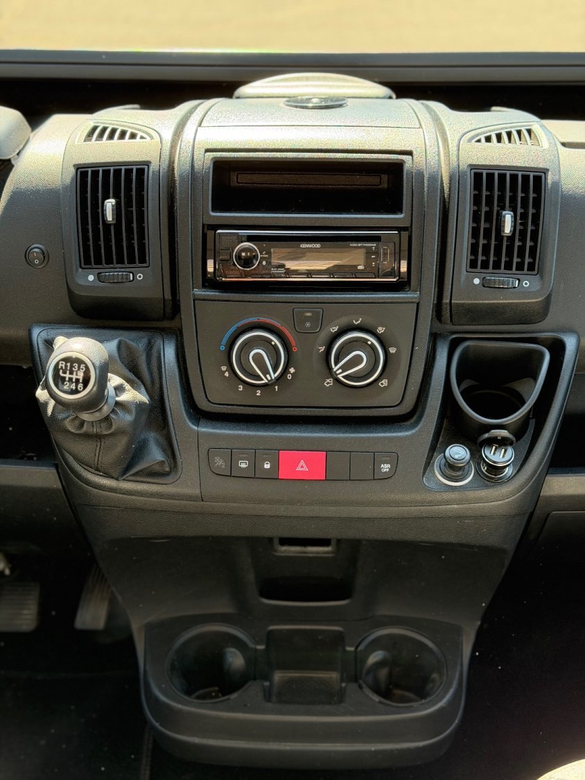 Sunlight V 60 (2020) thumbnail 7