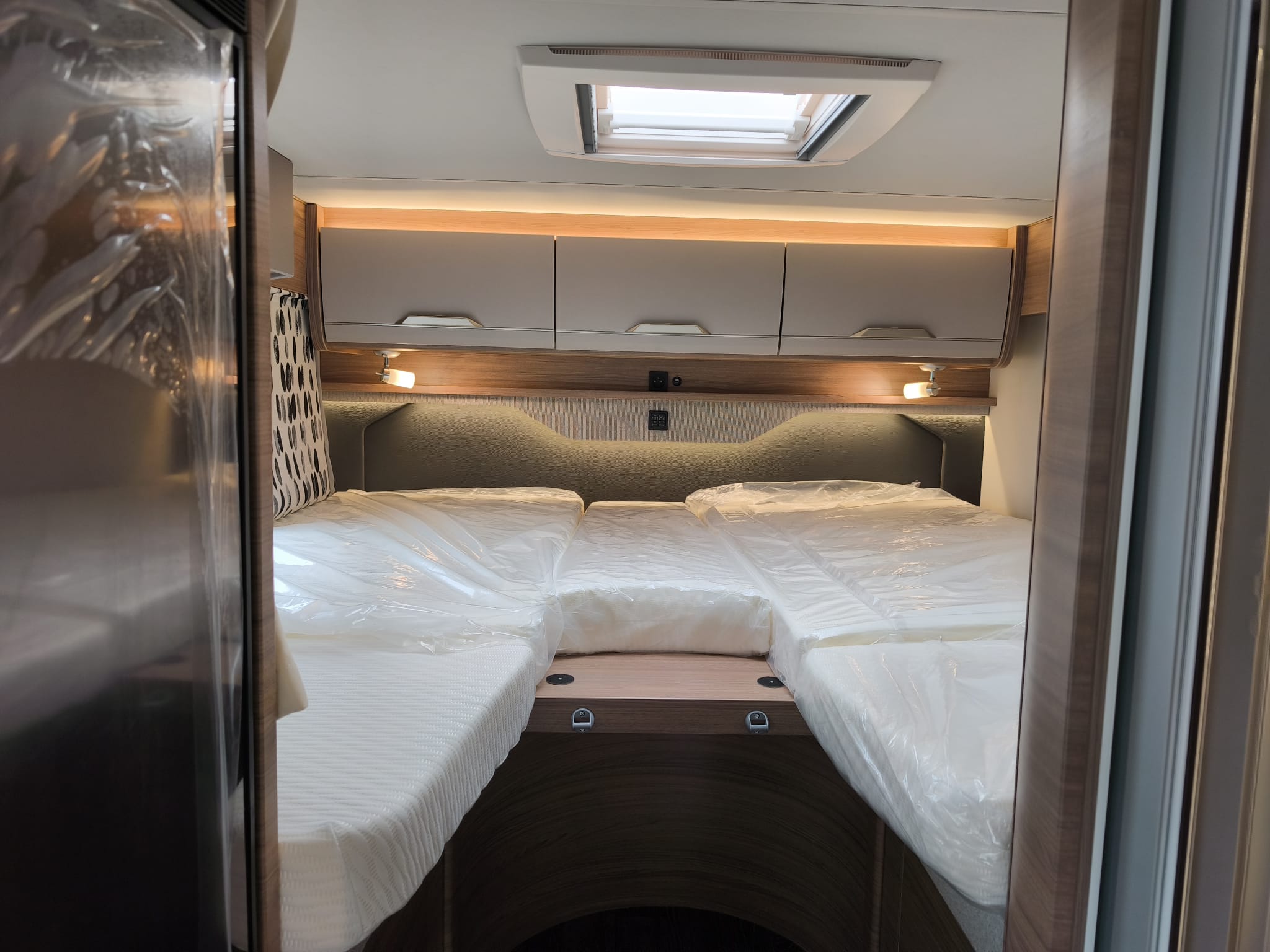 Van Wave 640 MEG (2024) thumbnail 4