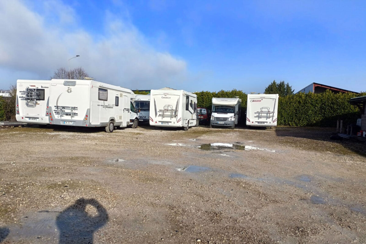 motorhome-storage-auxerre-france