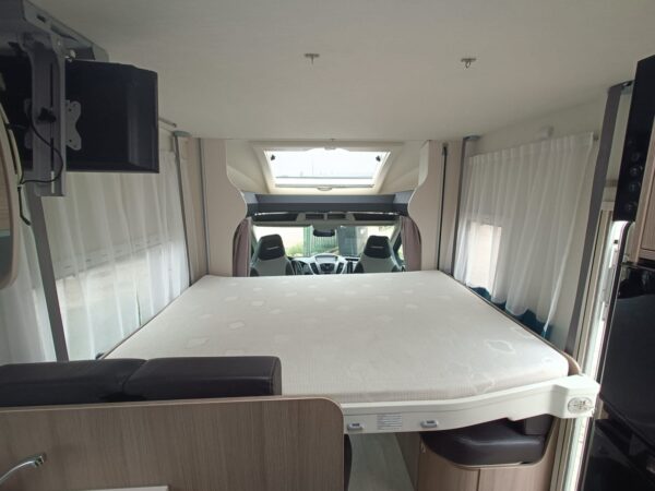 Chausson Flash 610 Limited Edition bed