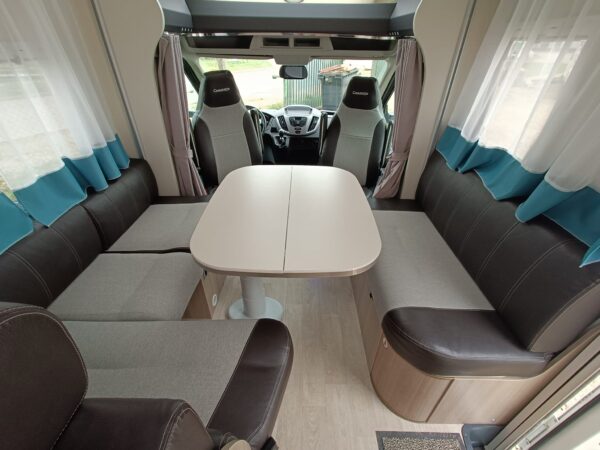 Chausson Flash 610 Limited Edition dining
