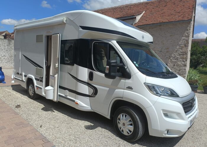 Motorhome for sale in France - Chausson Flash 616