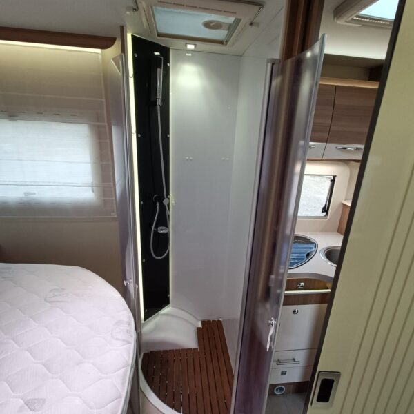 Chausson Welcome 628 EB shower