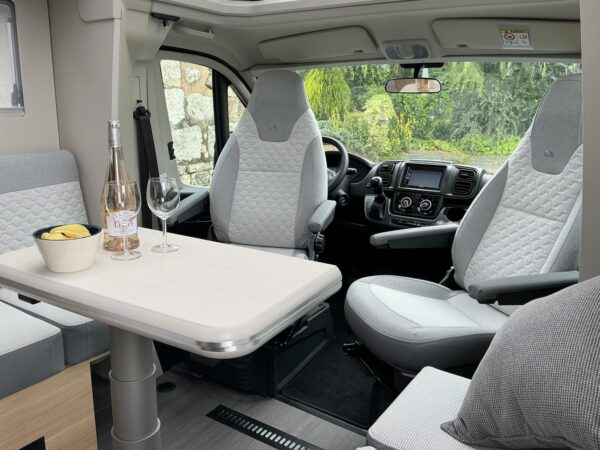 Adria Coral 670 DC Plus (7)