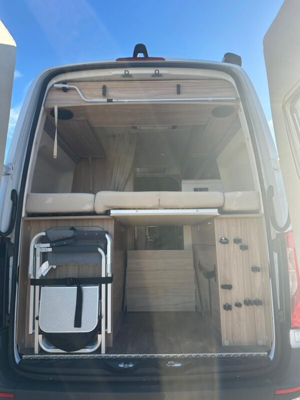 Hymer Grand Canyon S (4)