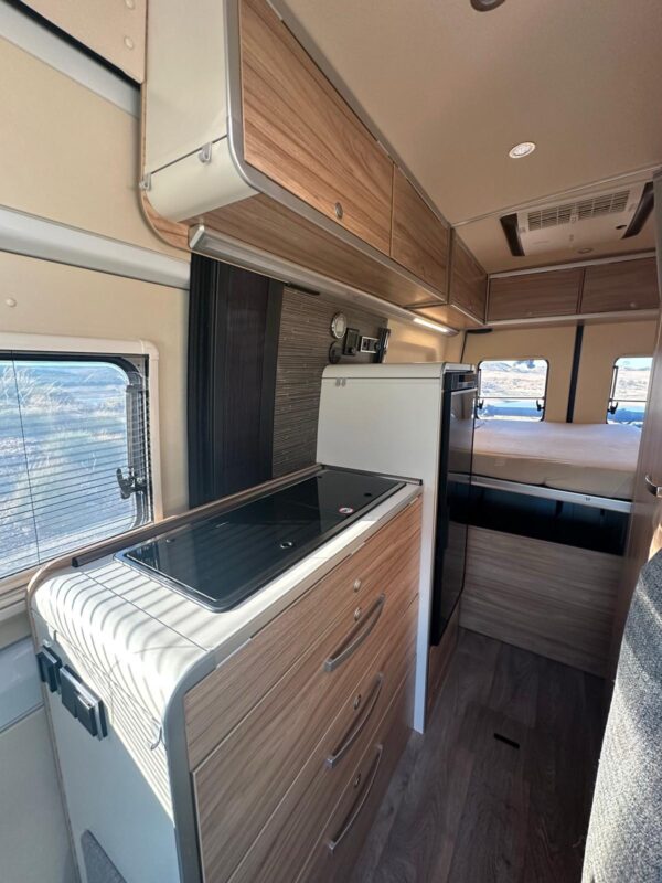 Hymer Grand Canyon S (7)