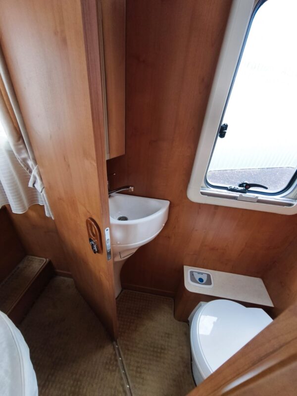 Rapido 9002 DFH - used motorhome for sale in France (17)