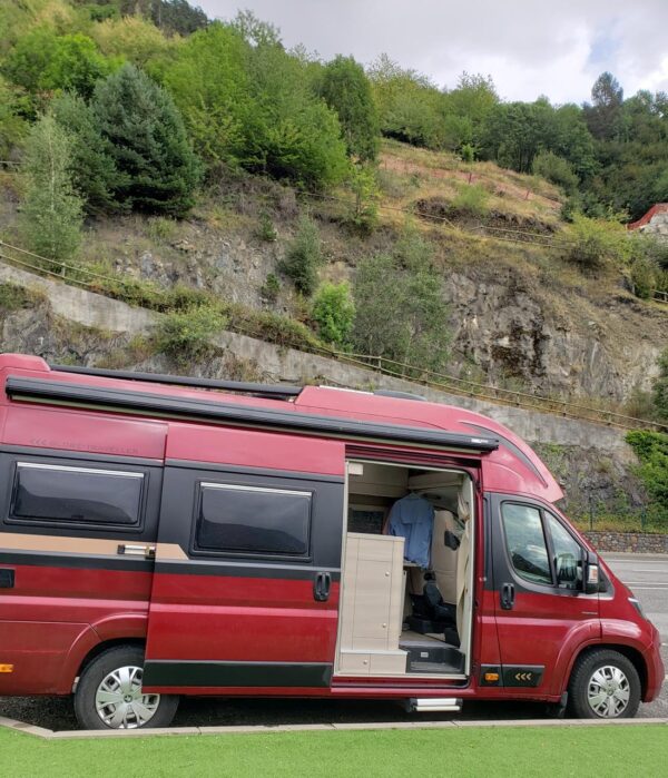 Globe Traveler Voyager Z (2) side
