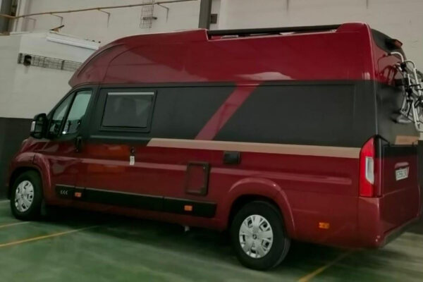 Globe-Traveler-Voyager-Z-v3