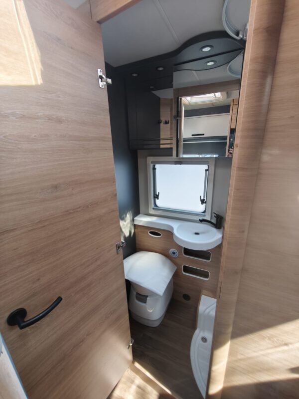 Knaus Live Wave 700 MEG Platinum Selection - new motorhome for sale in France (7)