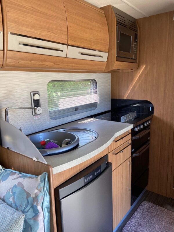 Autotrail Frontier Mohawk - Image 18