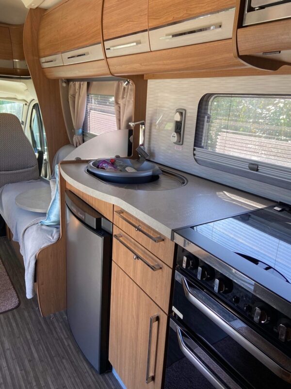 Autotrail Frontier Mohawk - Image 19