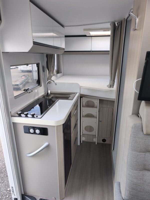 Adria Compact SP Plus (9)