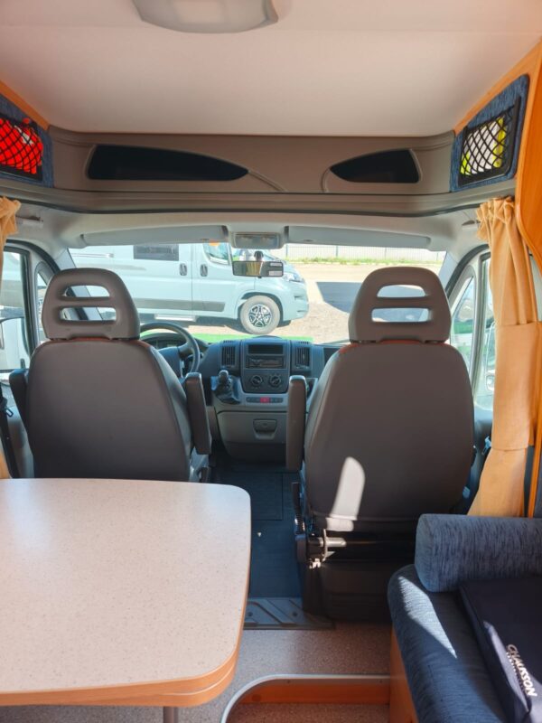 Chausson Flash 08 interior forward facing